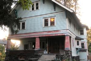 painting contractor San Jacinto before and after photo 1542644288607_greyhouseBEFORE_ss